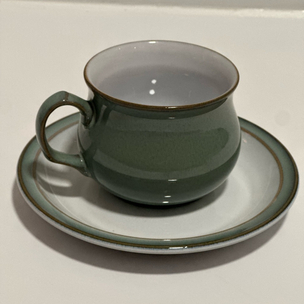 Green and White Ceramic Mug Set for Dining